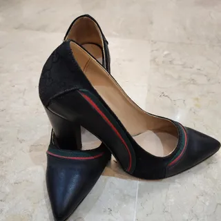 کفش طرح گوچی