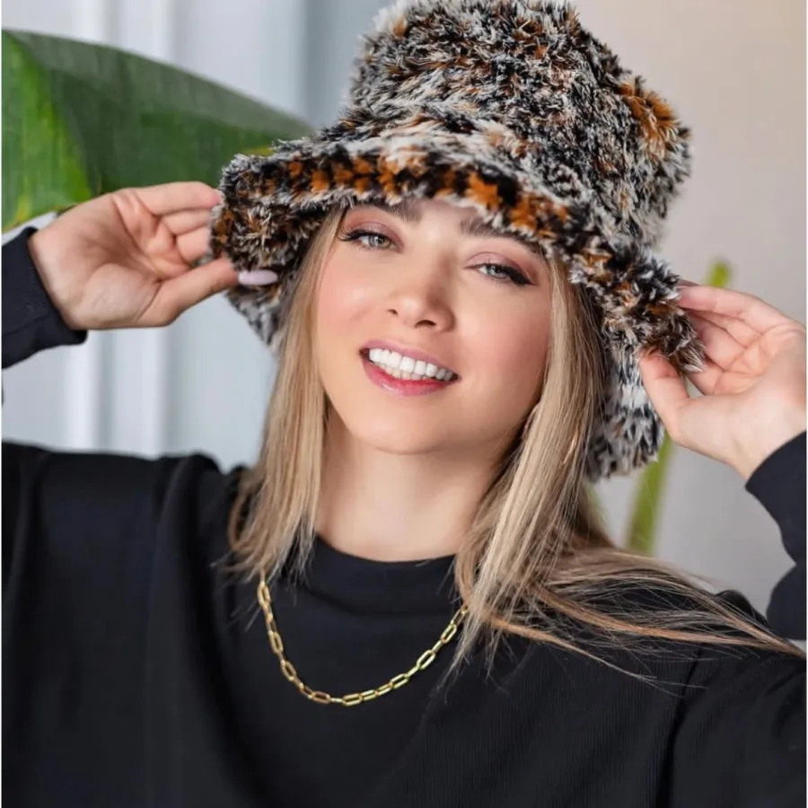 کلاه خزدار پلنگی