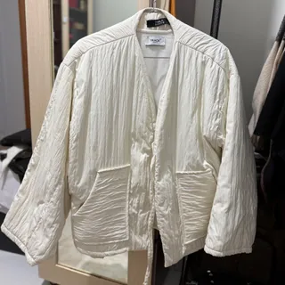 کاپشن کتی مزونی