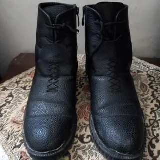 نیم بوت