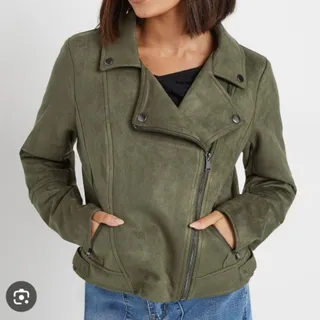 کت جیر سوییت اروپایی