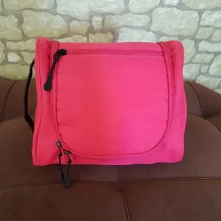 کیف مسافرتی لوازم آرایشی