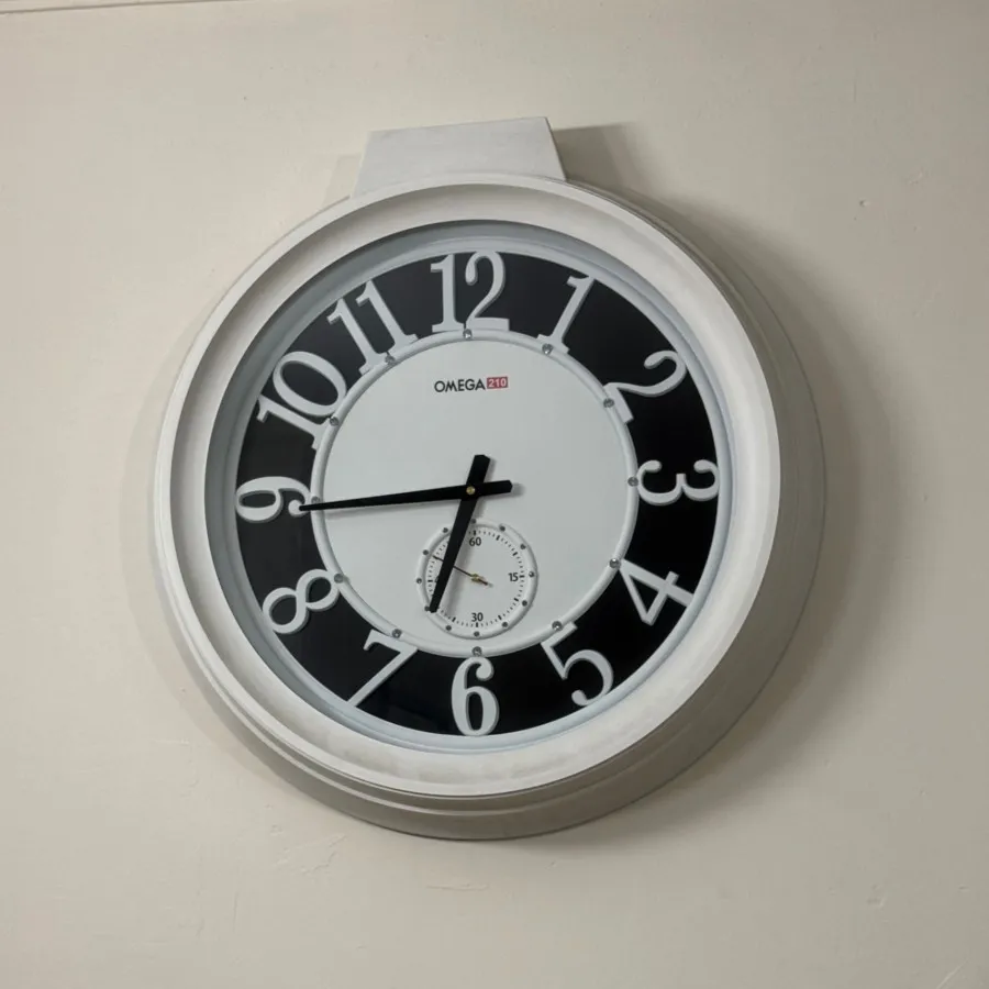 ساعت دیواری امگا210