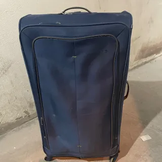 چمدان مسافرتی