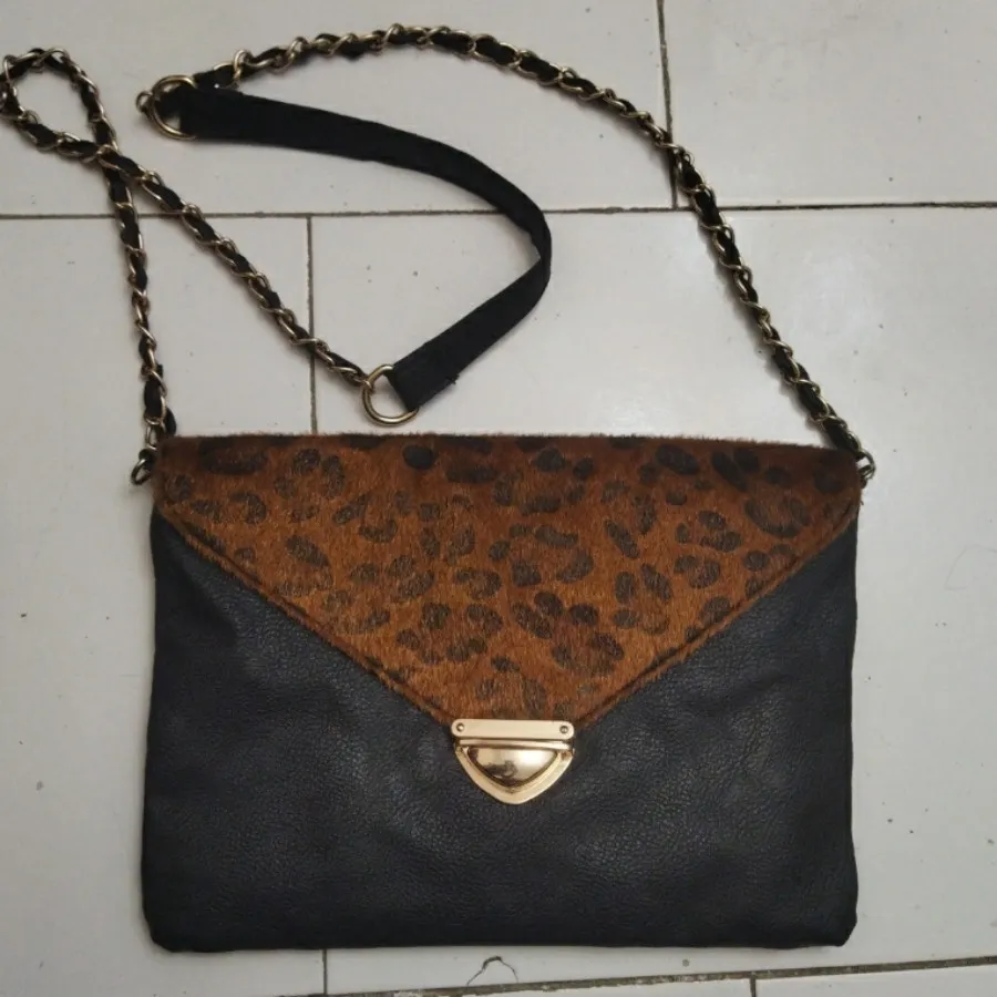 کیف برند اتمسفر