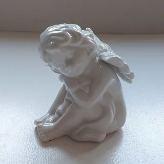 مجسمه فرشته بالدار