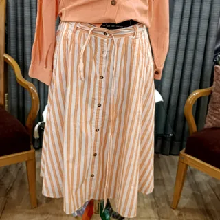 دامن لینن خارجی