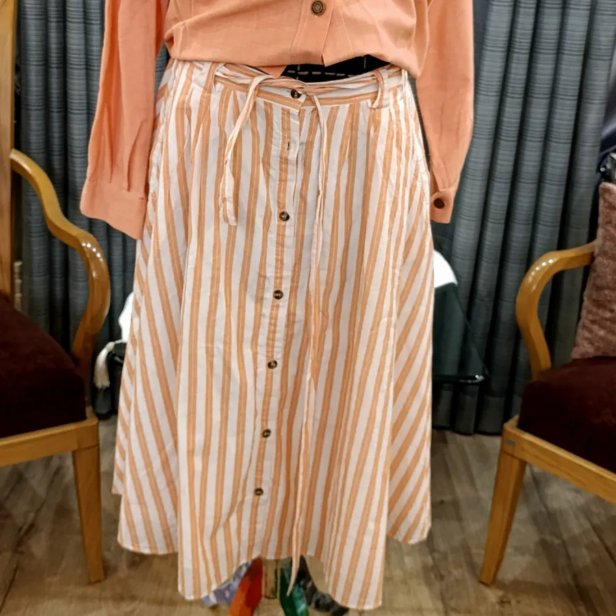 دامن لینن خارجی