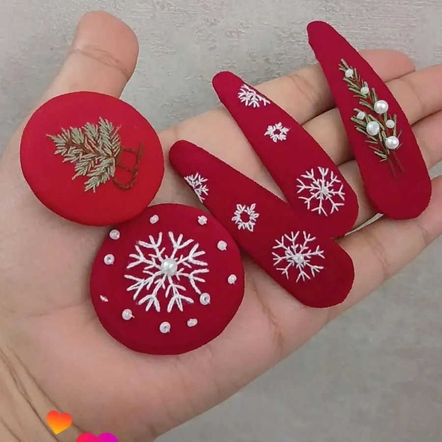 کشمو و گیره گلدوزی کریسمس