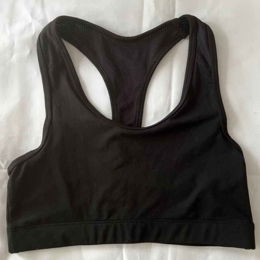 نیم تنه ورزشی خارجی