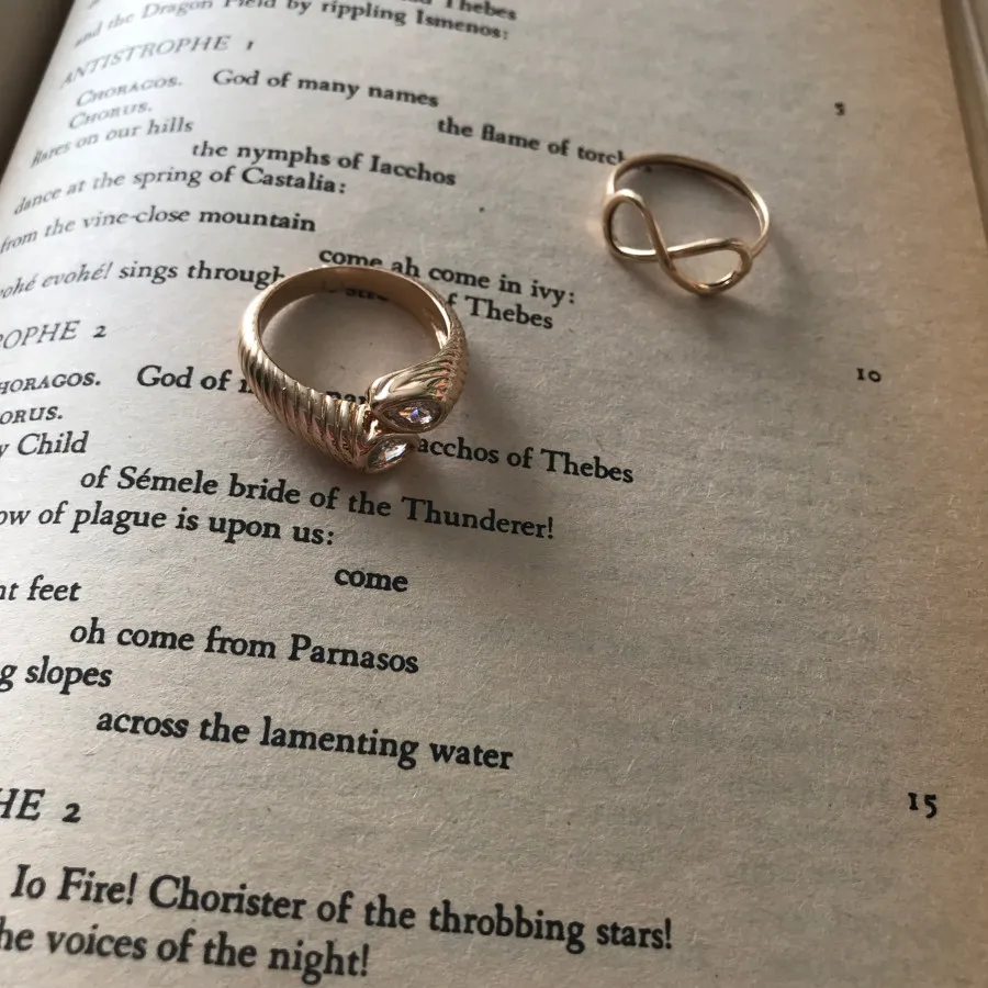 انگشتر سواروسکی