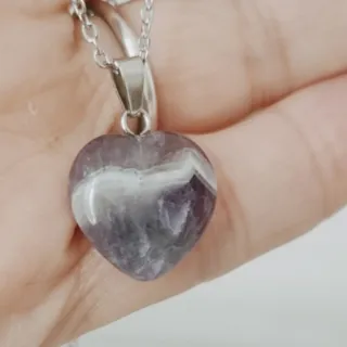 گردنبند زیبای قلب سنگی