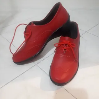 کفش شیما قرمز