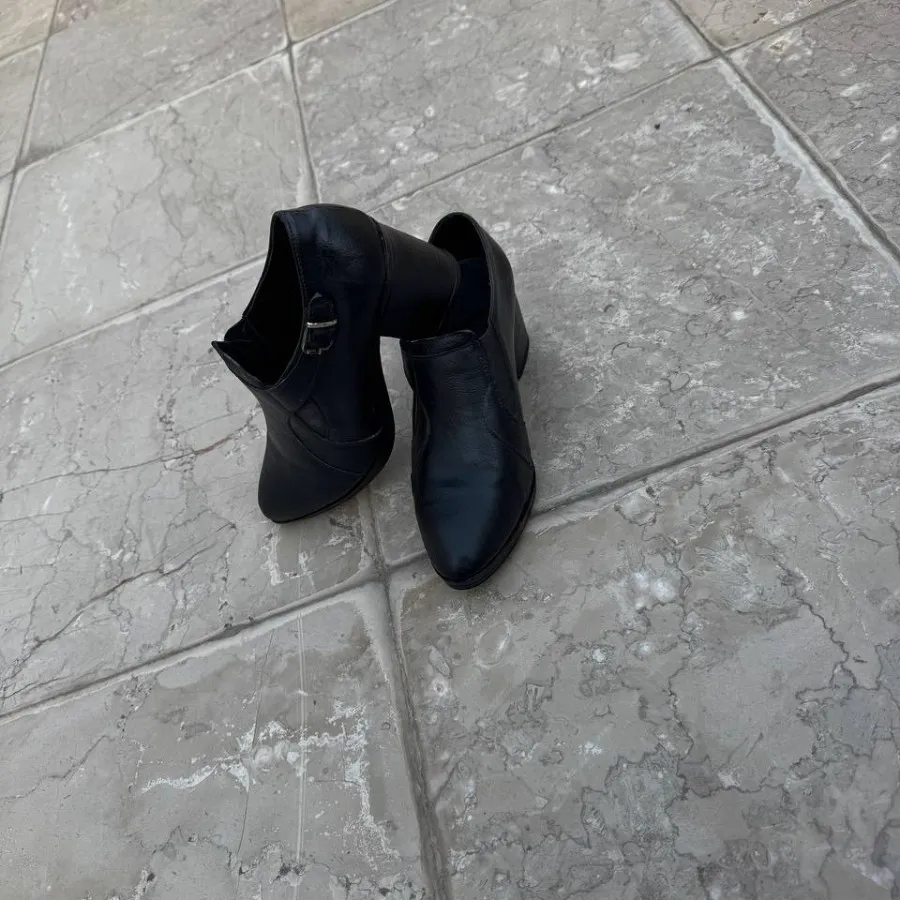 کفش چرم اداری