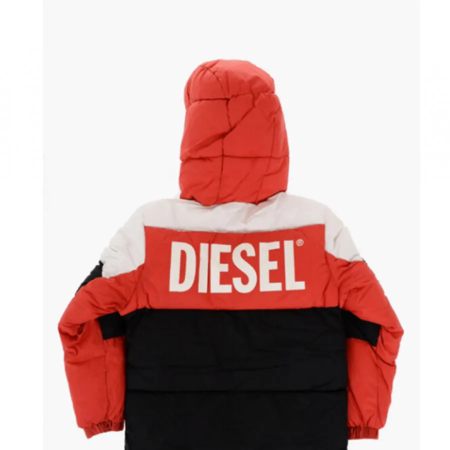 کاپشن برند دیزل