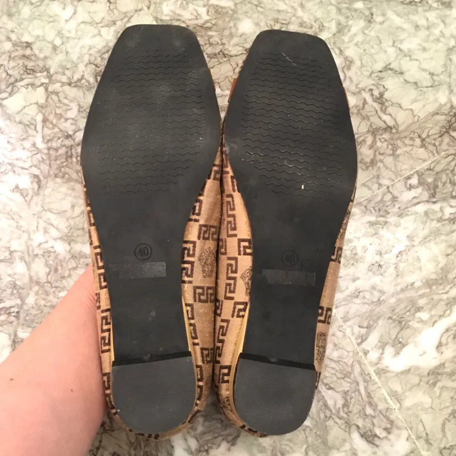 کفش رسمی تخت