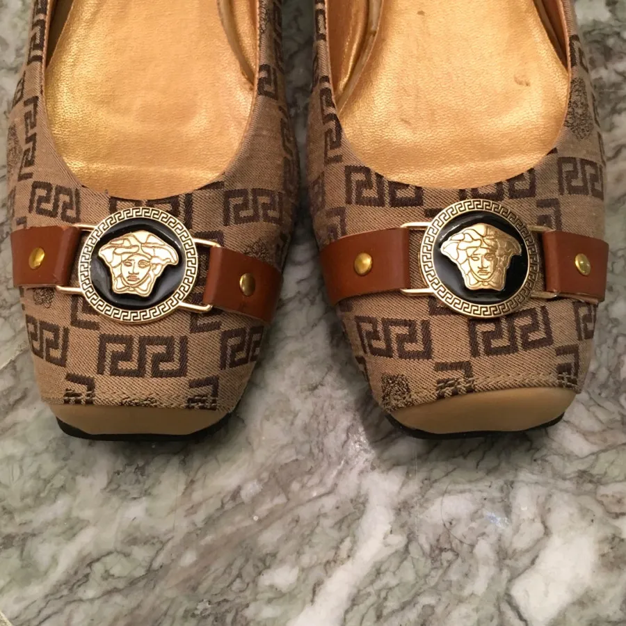 کفش رسمی تخت