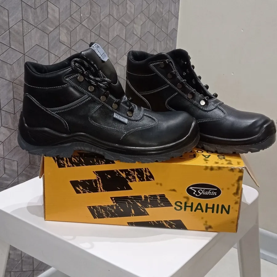 کفش ایمنی