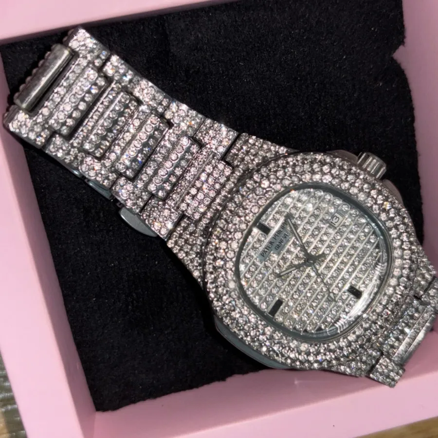 ساعت پتک فیلیپ فول نگین