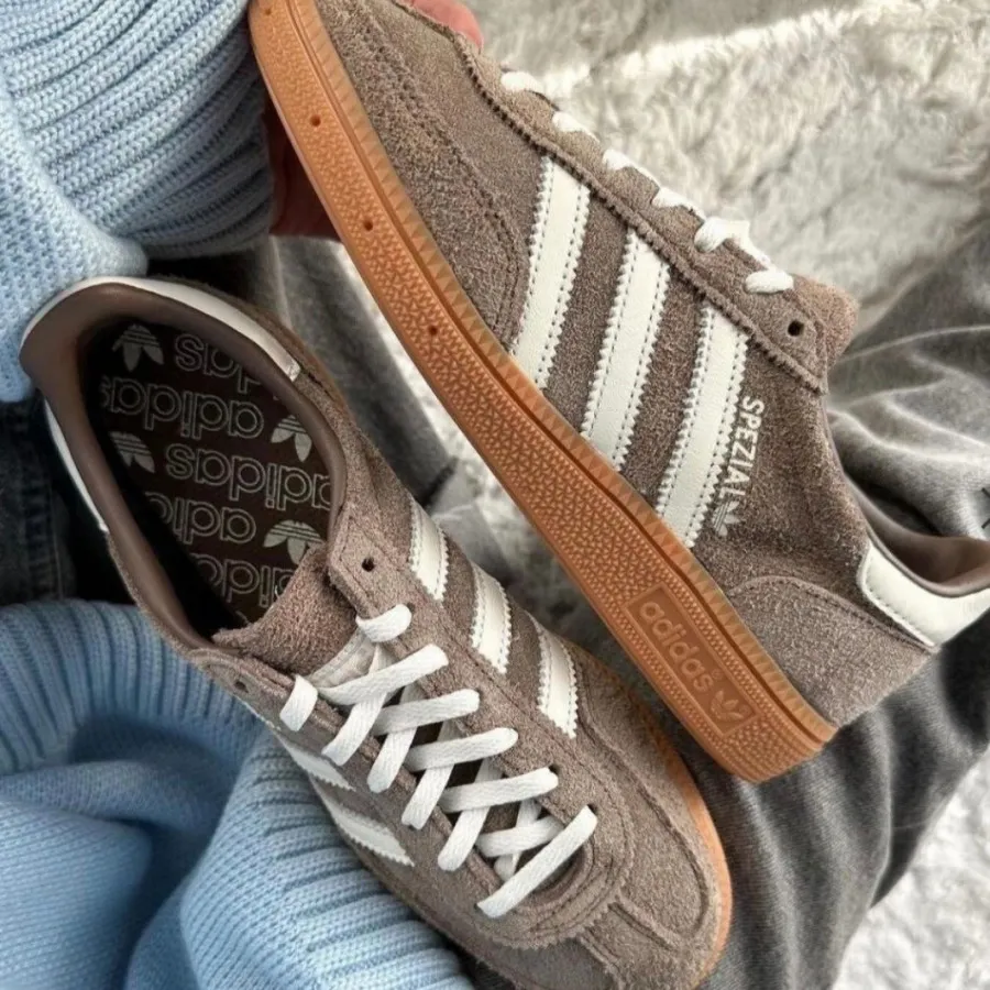 ادیداس اسپزیال