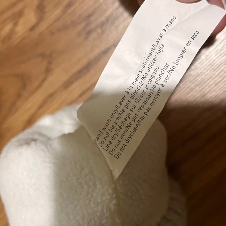 دستکش برند آی ام