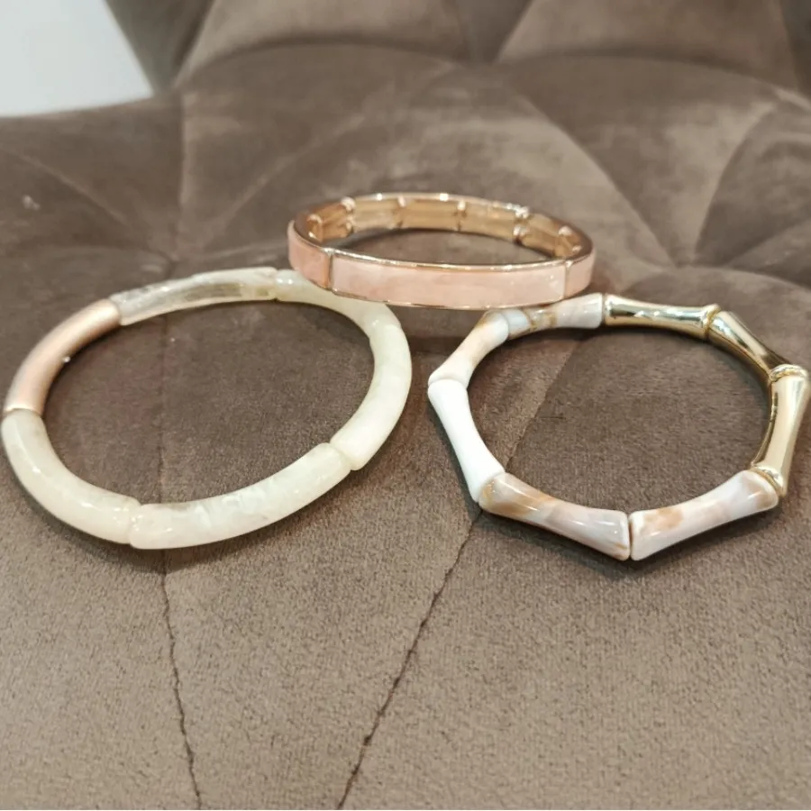 دستبند کشی سنگی