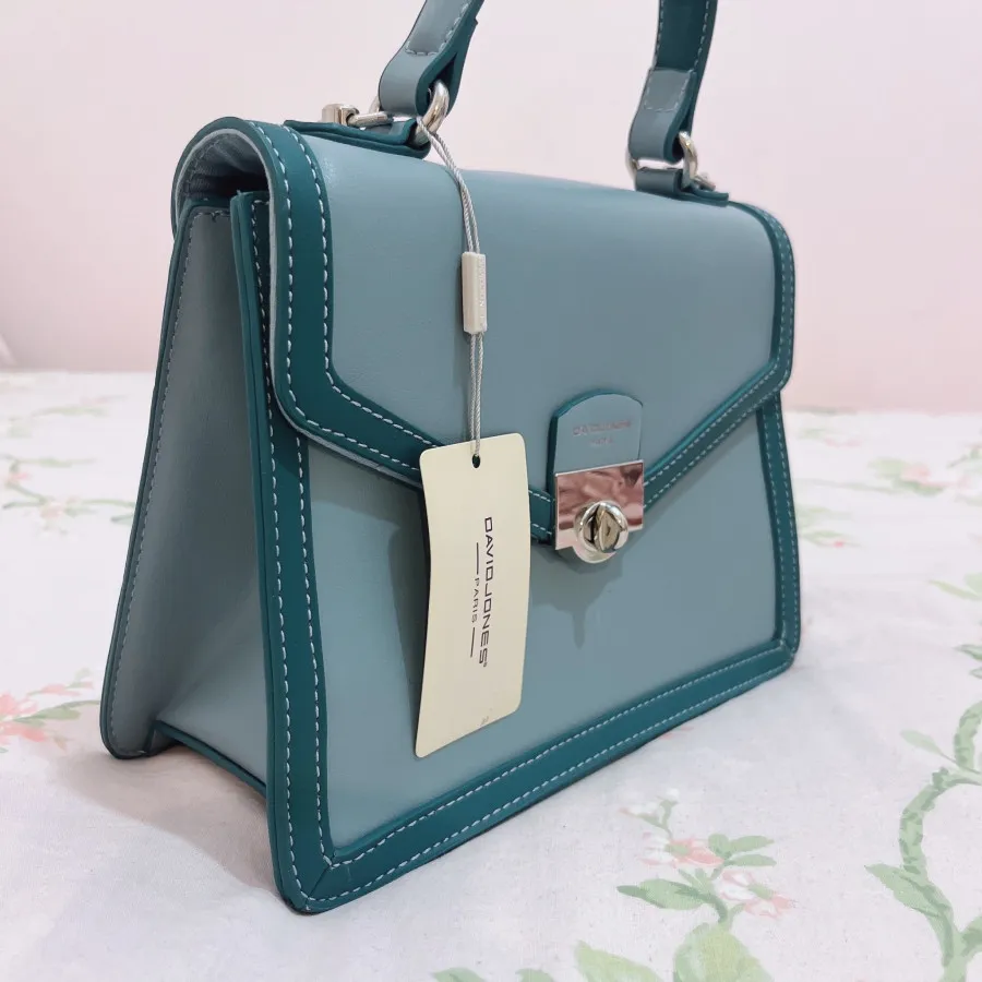 کیف دیوید جونز