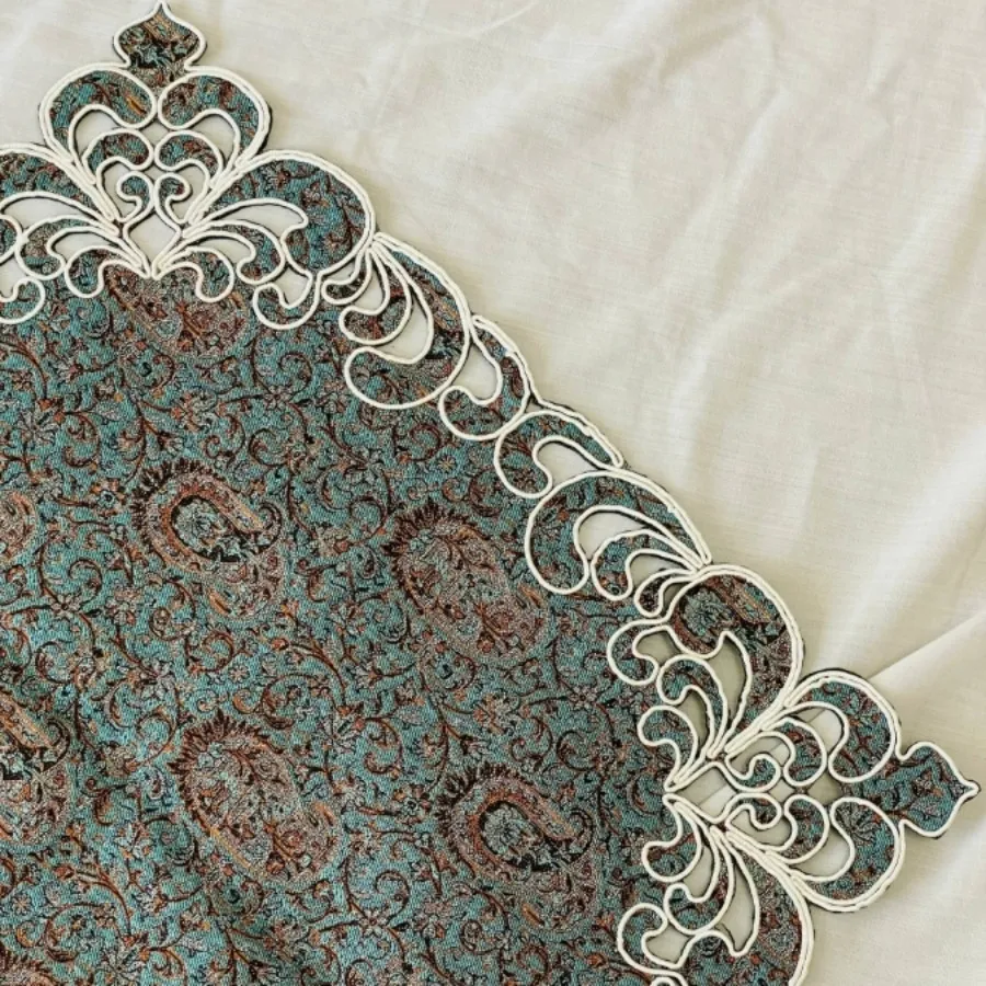 رومیزی ترمه فیروزه ای