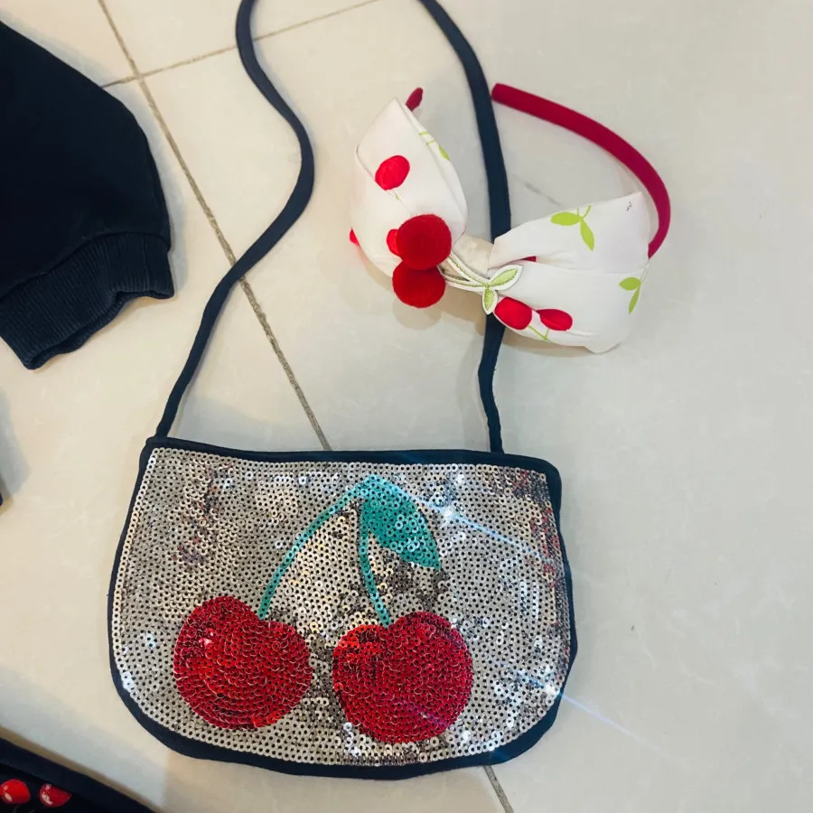 ست دورس و دامن