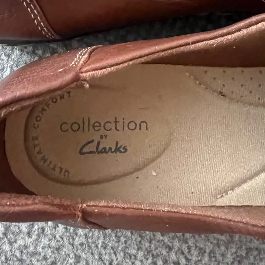 کفش طبی Clarks سایز 40/5