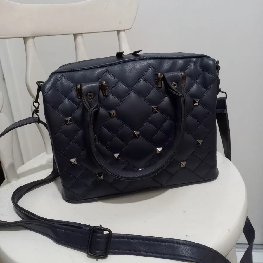 کیف صندوقی جادار