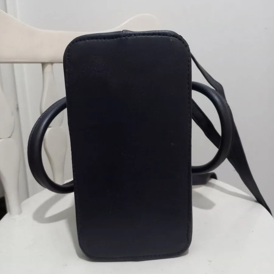 کیف صندوقی جادار