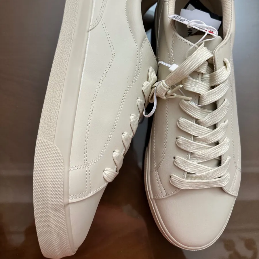 کتونی کژوال مردانه برشکا