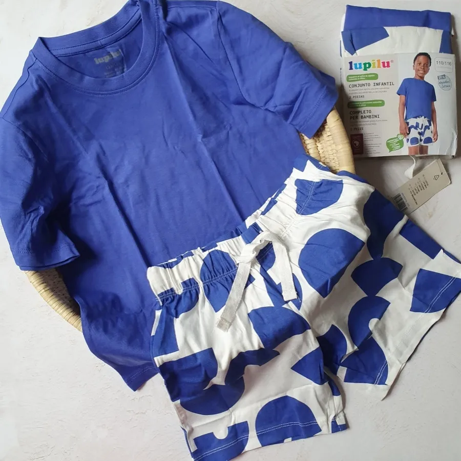 ست تیشرت و شلوارک