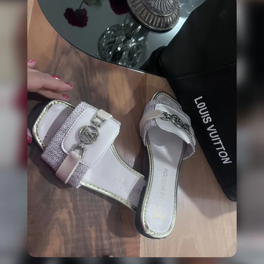 صندل روفرشی ال وی