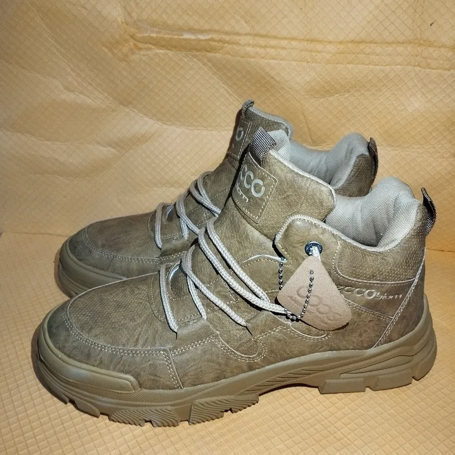 نیم بوت اِکو