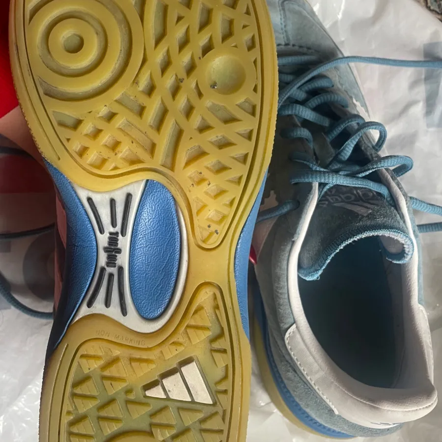 کفش ورزشی ادیداس اصل