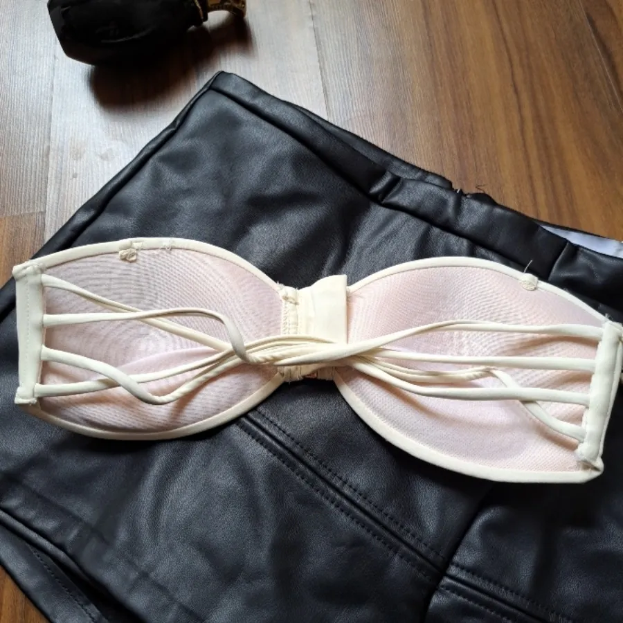 نیم تنه دکلته