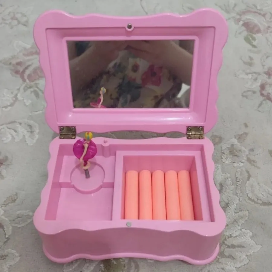 جعبه جواهر موزیکال