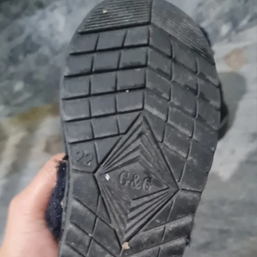 نیم بوت سایز 22