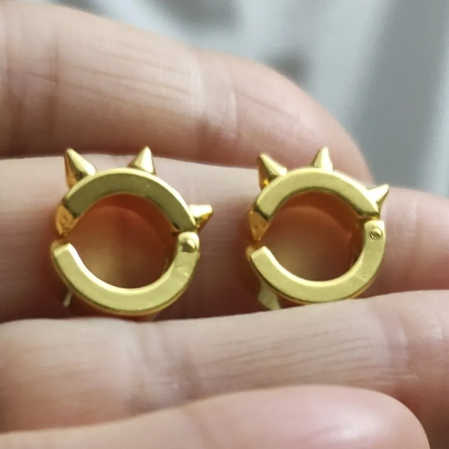 گوشواره بسیارباکیفیت وخاص