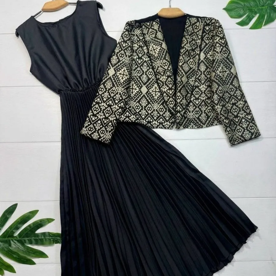 کت و سارافون