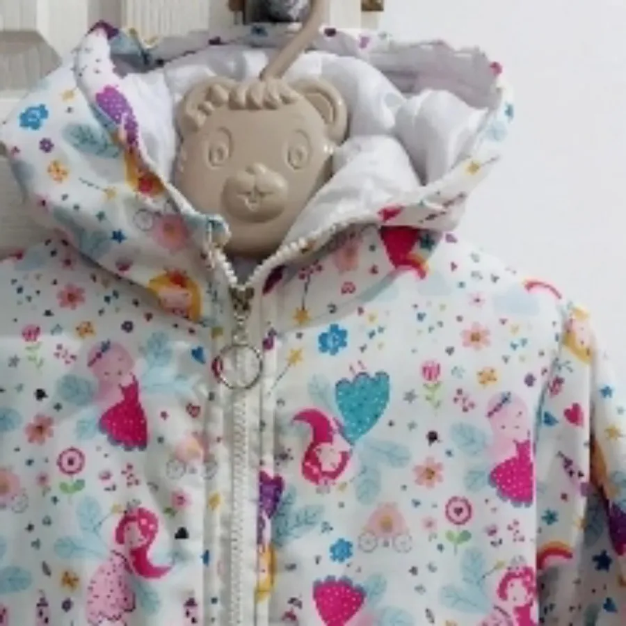 کاپشن بارانی