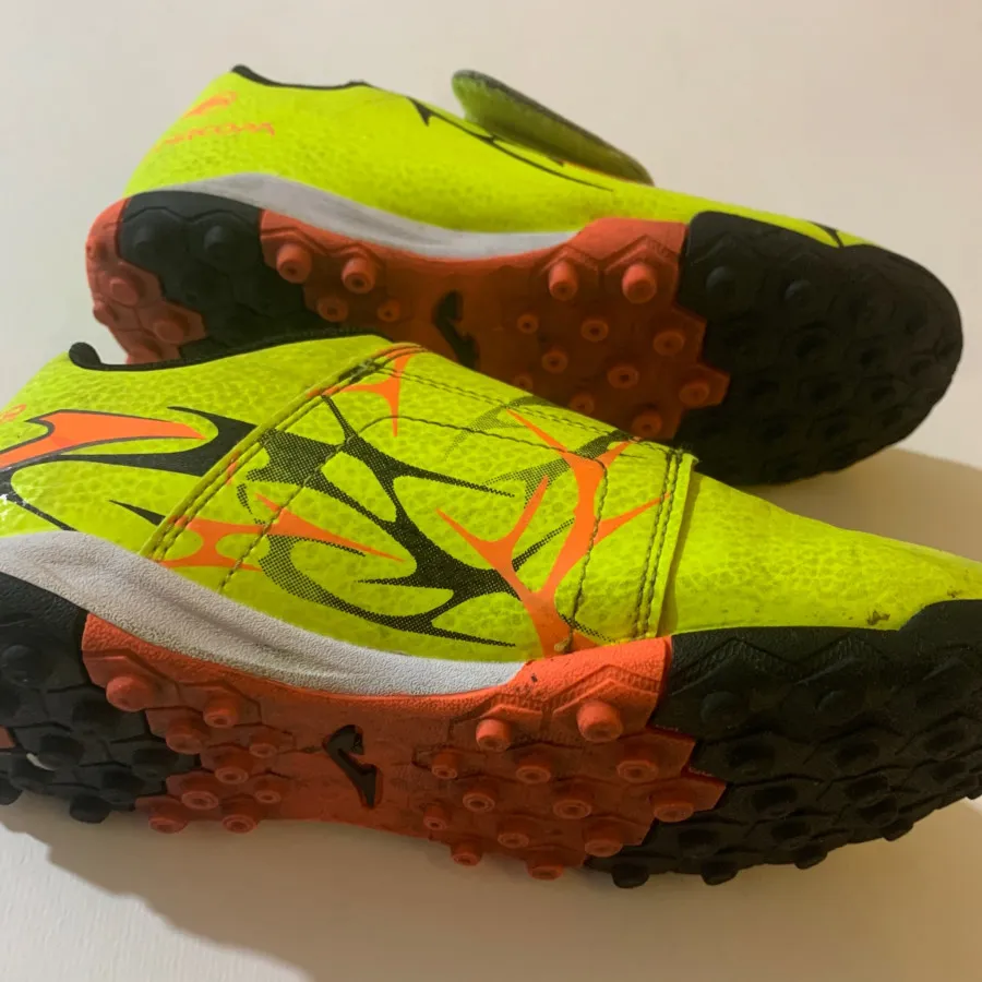 کفش فوتبال اورجینال