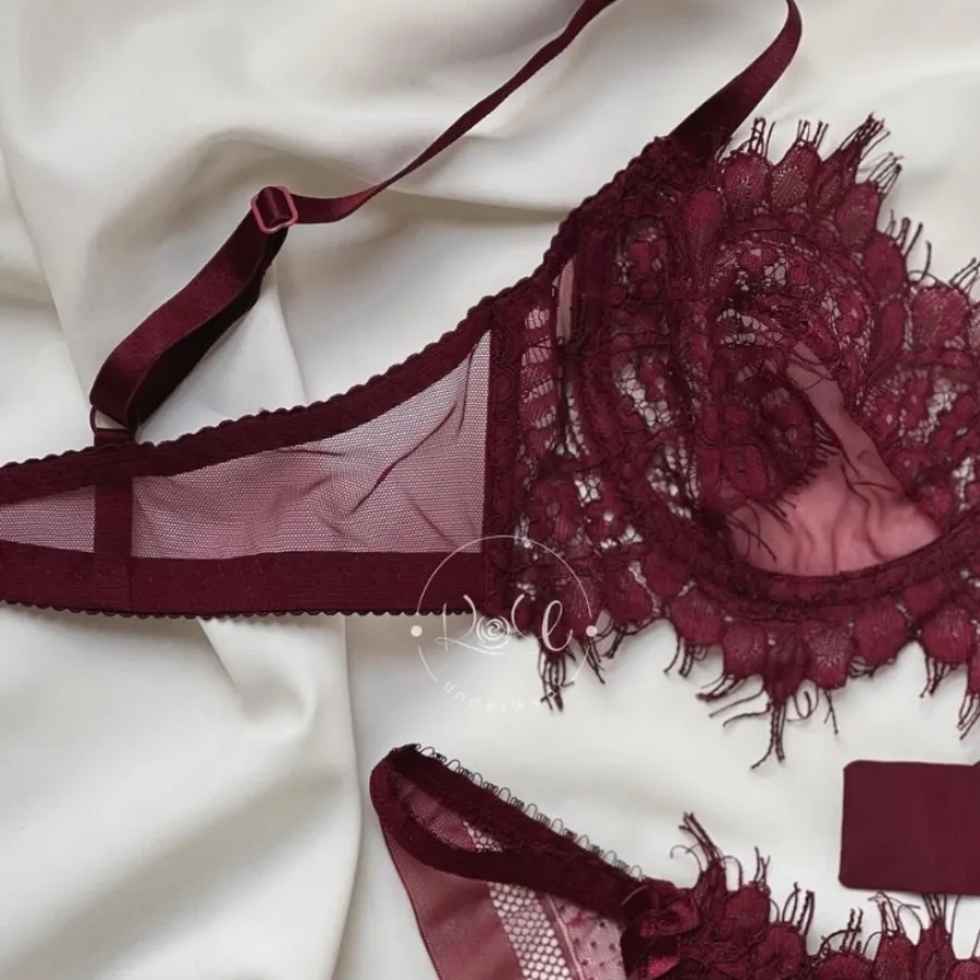 ست لباس زیر فانتزی