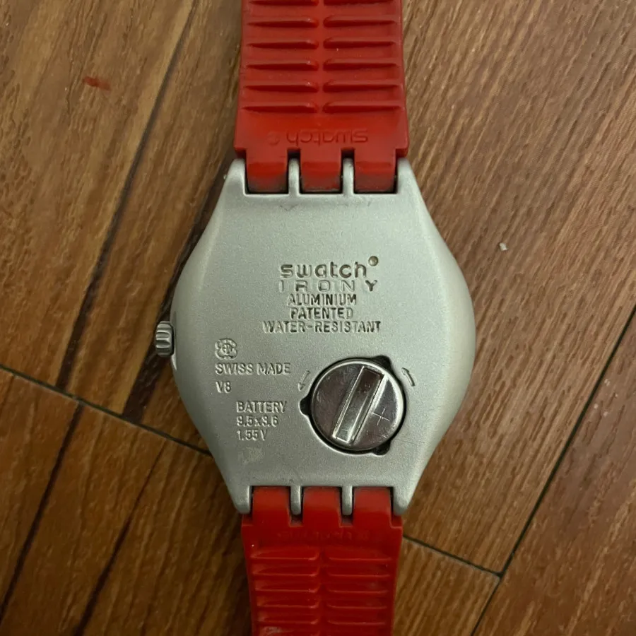 ساعت سوااچ زنانه