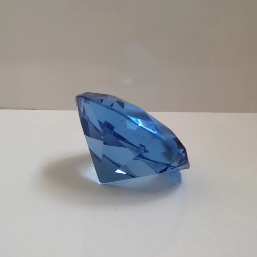 الماس آبی دکوری