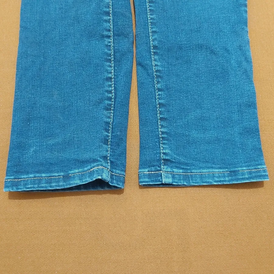 شلوار جین مردانه