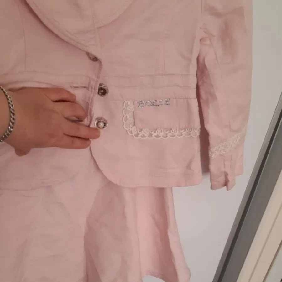 کت ودامن بچگانه