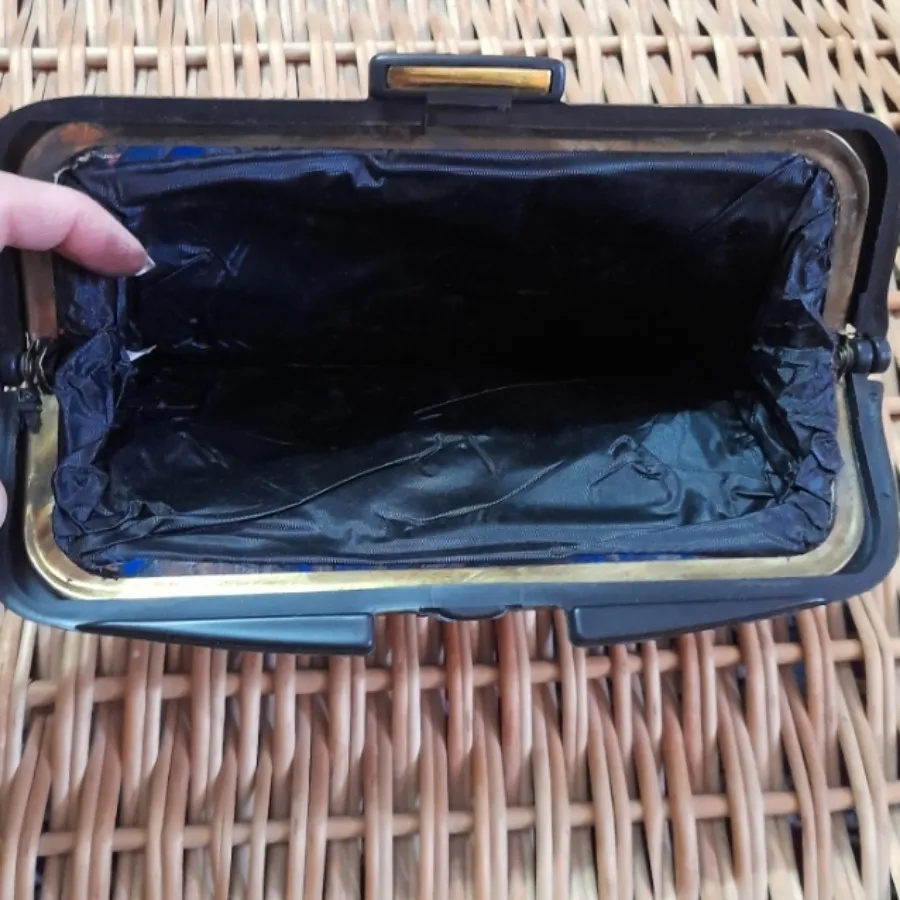 کیف پول قدیمی